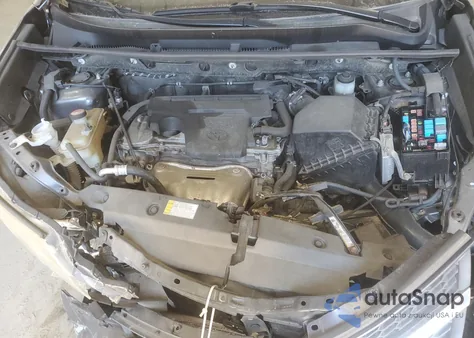 2015 Toyota Rav4 Le z USA, uszkodzony, nr VIN JTMBFREV1FJ044771